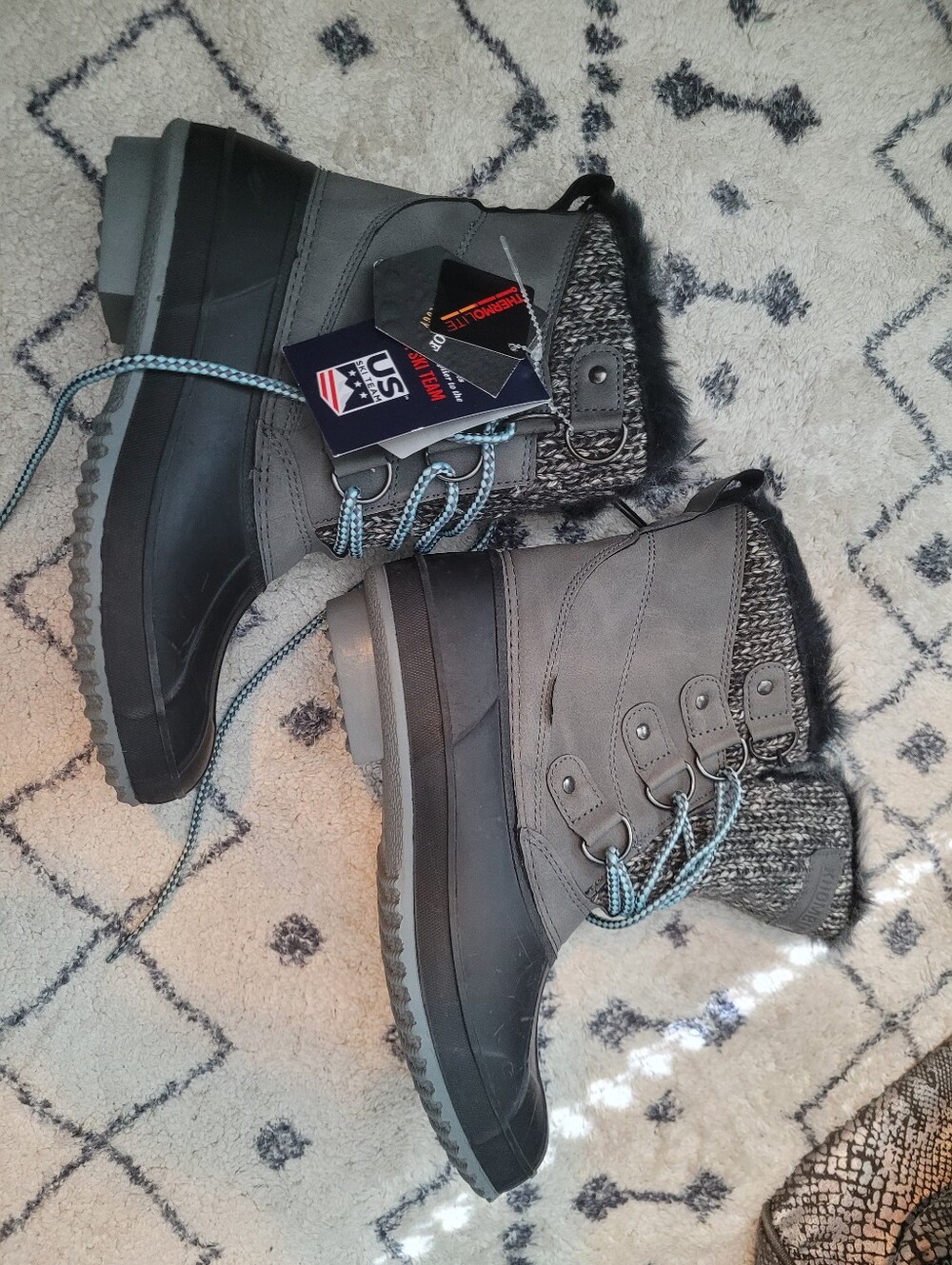Khombu Gray Lace-Up Women's Winter Boots with Knit Cuff